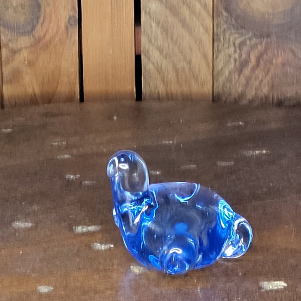 Blue Glass Turtle Figurine - Picture 11 of 13